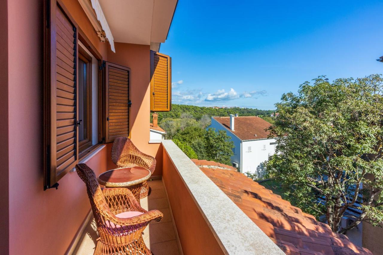 Apartments Villa Mavero Banjole Eksteriør bilde
