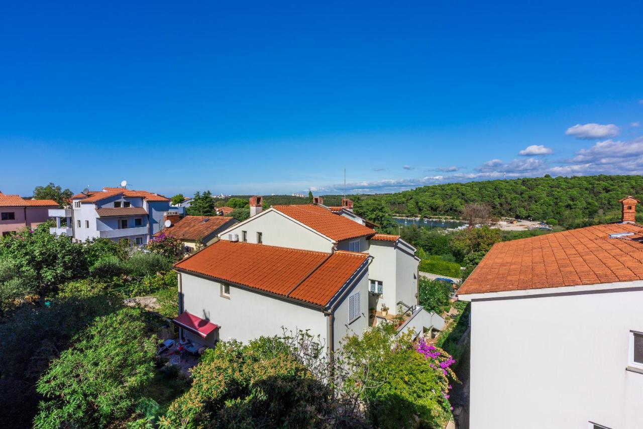 Apartments Villa Mavero Banjole Eksteriør bilde