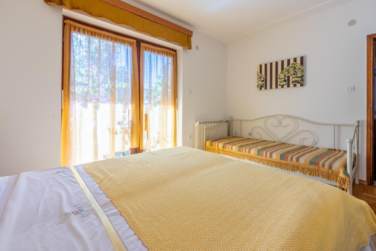 Apartments Villa Mavero Banjole Eksteriør bilde