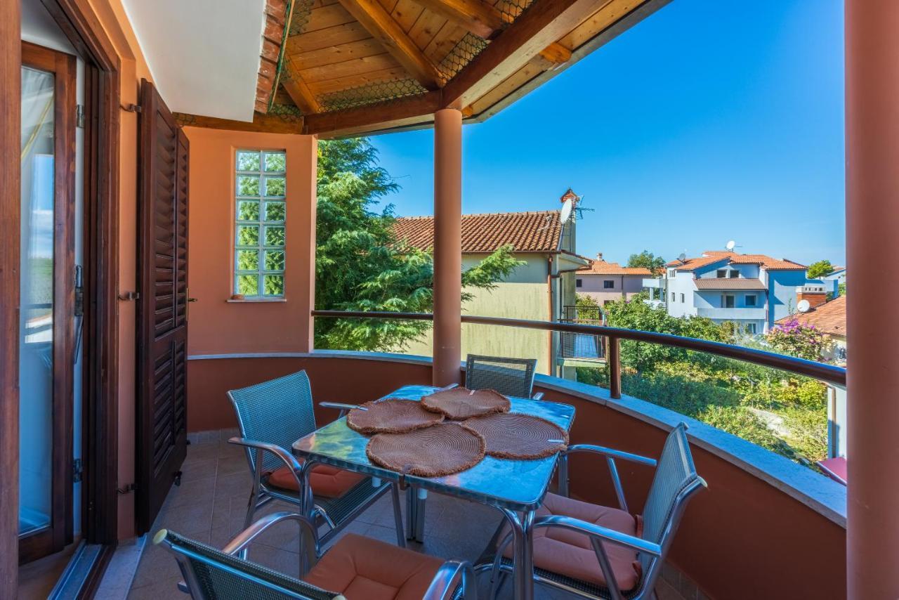 Apartments Villa Mavero Banjole Eksteriør bilde
