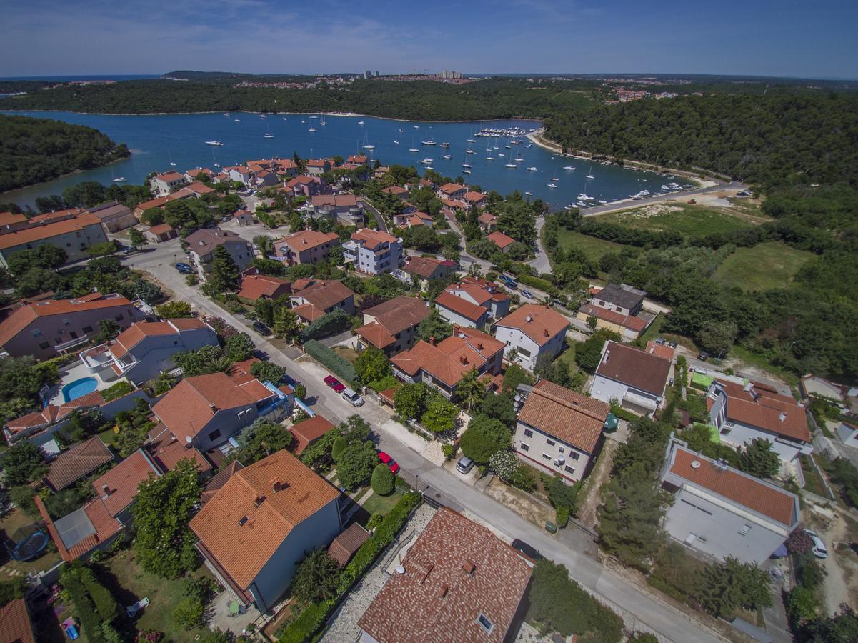 Apartments Villa Mavero Banjole Eksteriør bilde